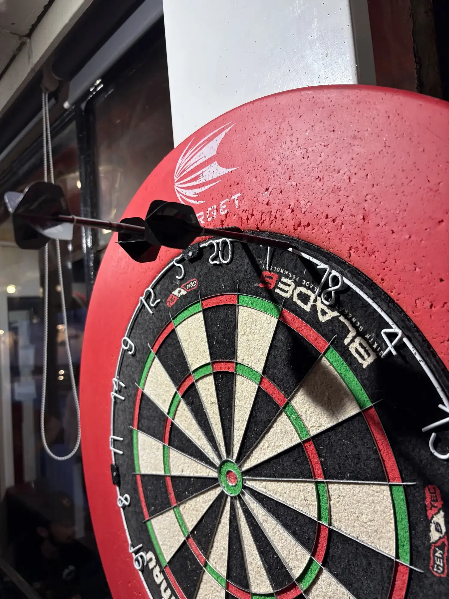 Une fléchette dans une fléchette.